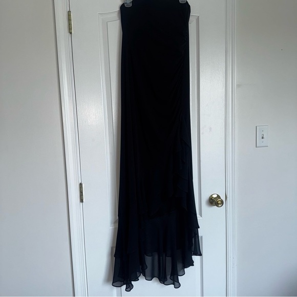 BCBG Dresses & Skirts - BCBG Black Layered Maxi Skirt